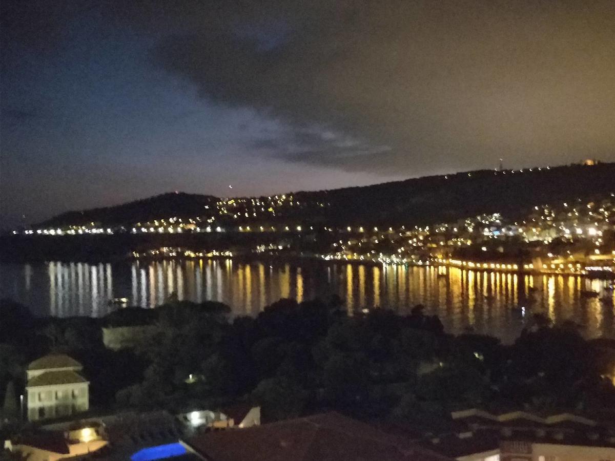 Vintage Flat Overlooking Villefranche Bay公寓 外观 照片